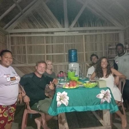 Yennanas Besir Amfriwen Homestay מראה חיצוני תמונה