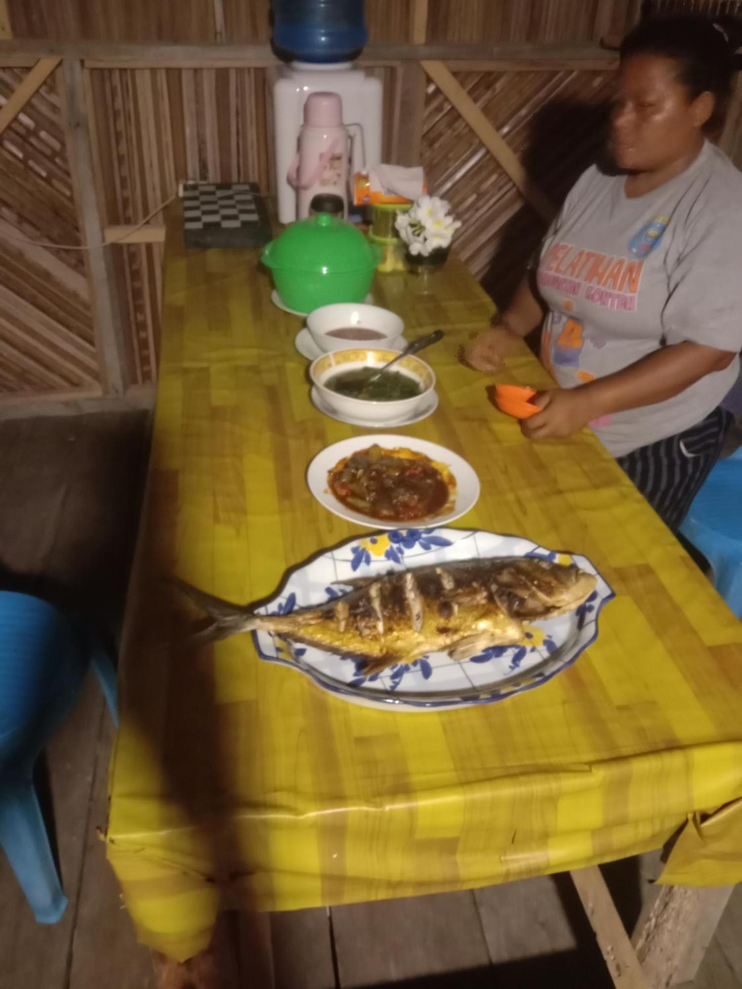 Yennanas Besir Amfriwen Homestay מראה חיצוני תמונה