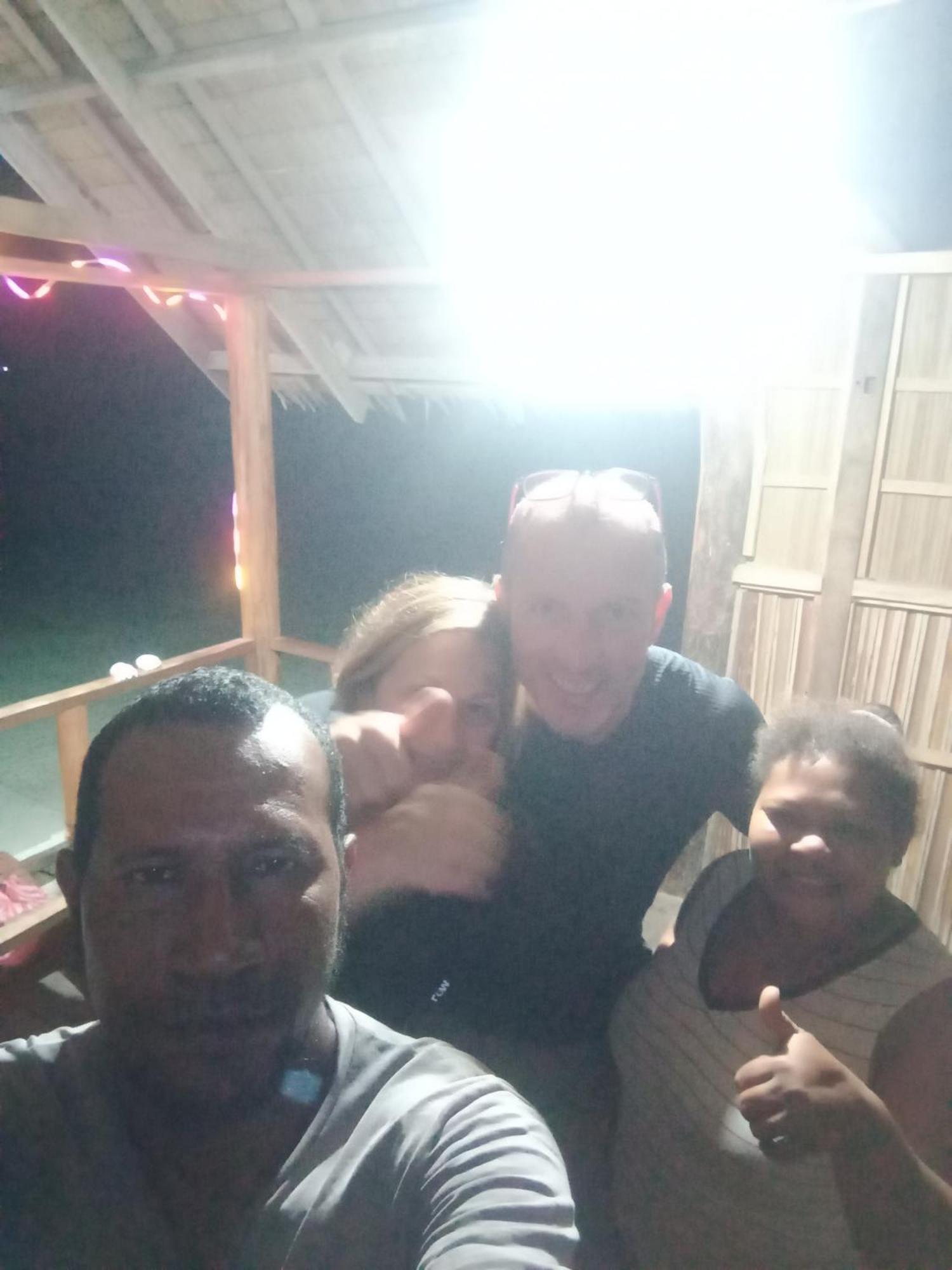 Yennanas Besir Amfriwen Homestay מראה חיצוני תמונה