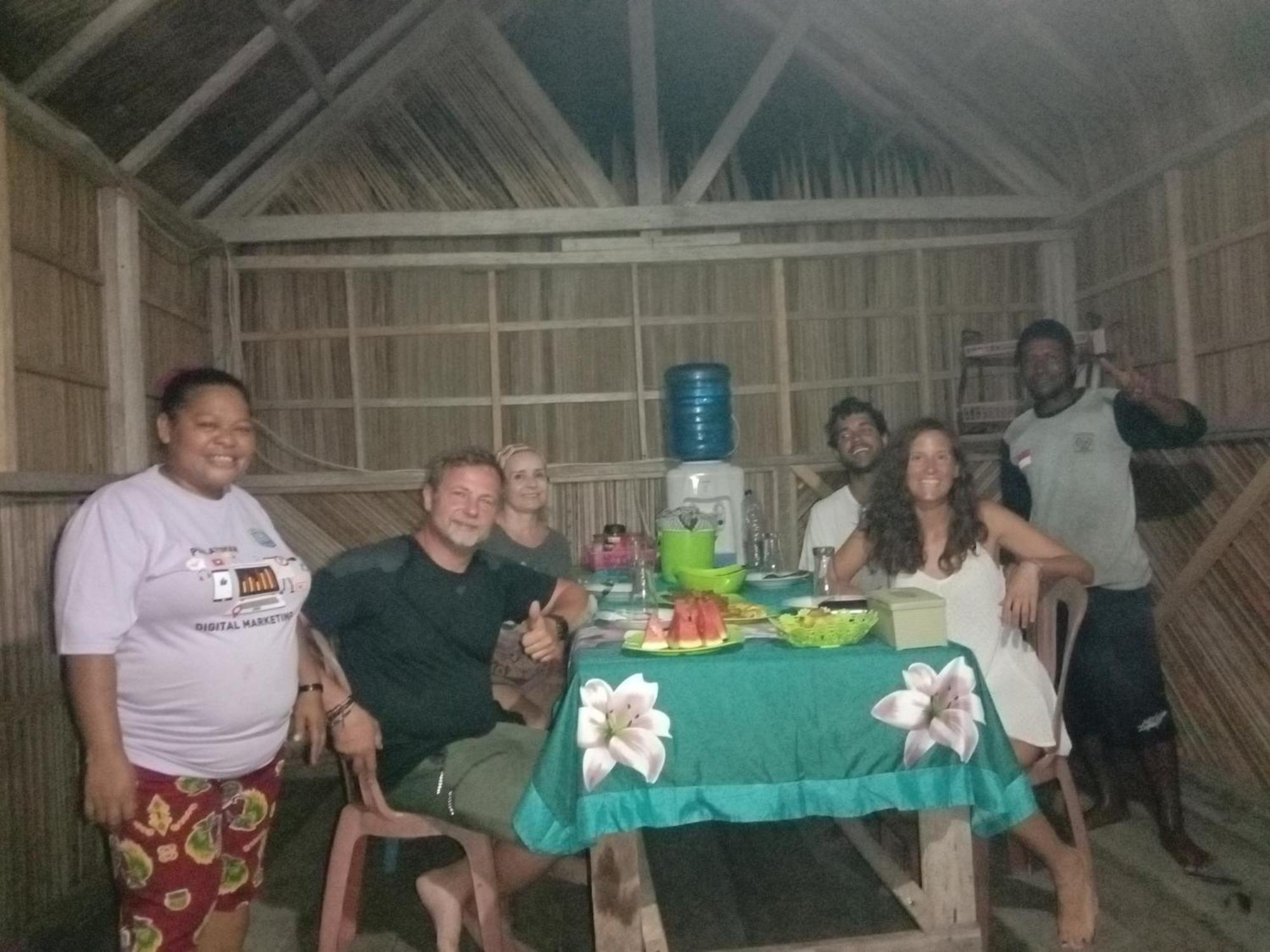 Yennanas Besir Amfriwen Homestay מראה חיצוני תמונה