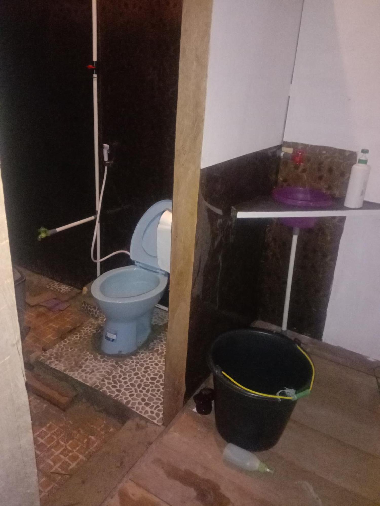Yennanas Besir Amfriwen Homestay מראה חיצוני תמונה